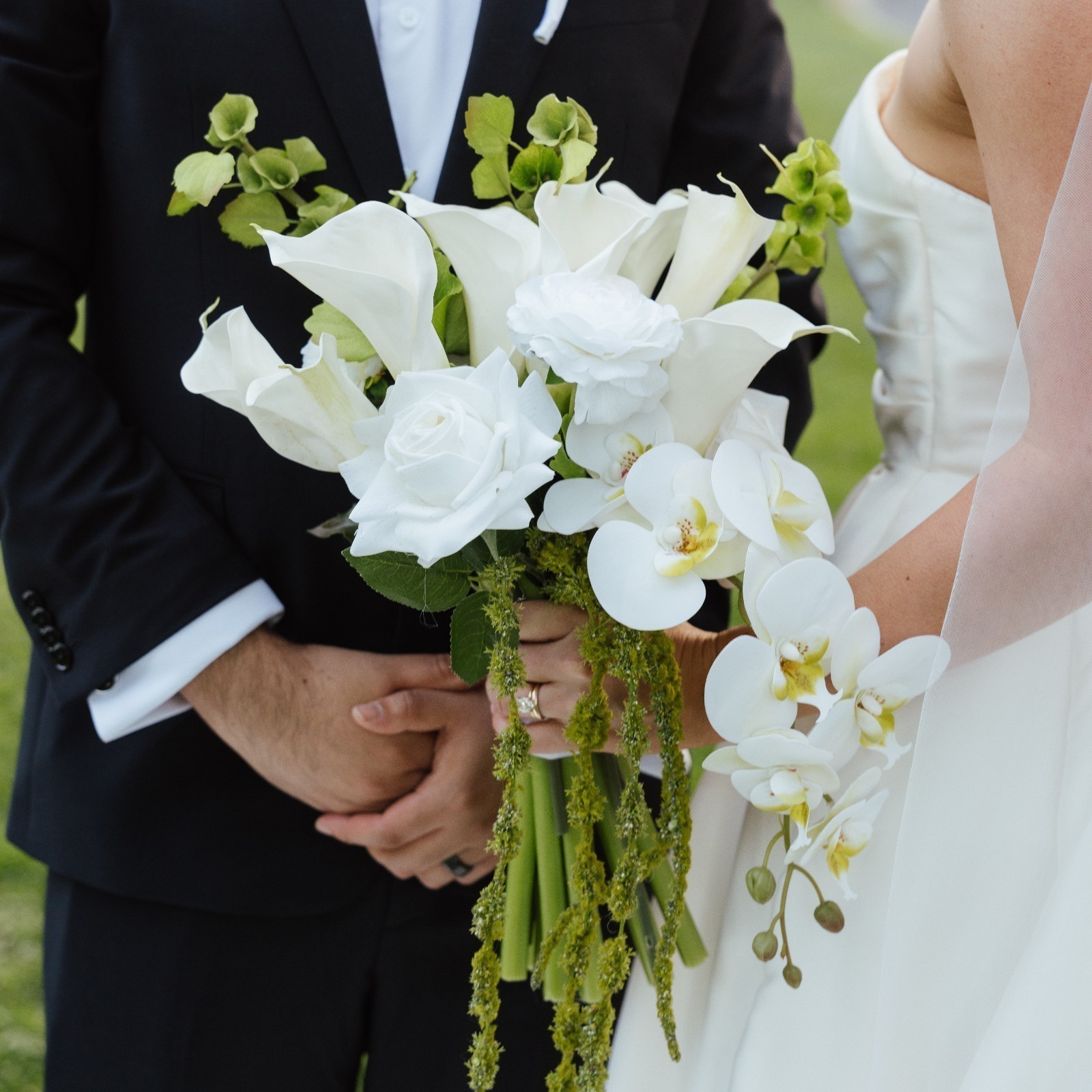 Modern Bridal Bouquet