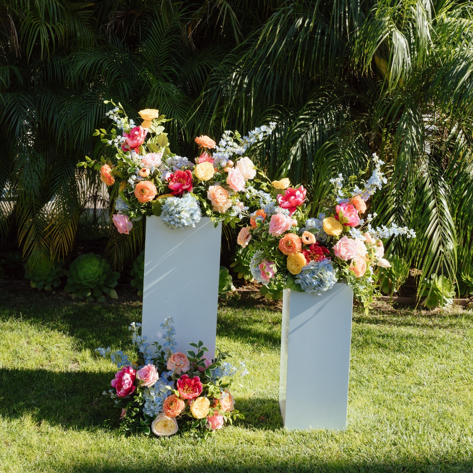 Vibrant Pedestal
