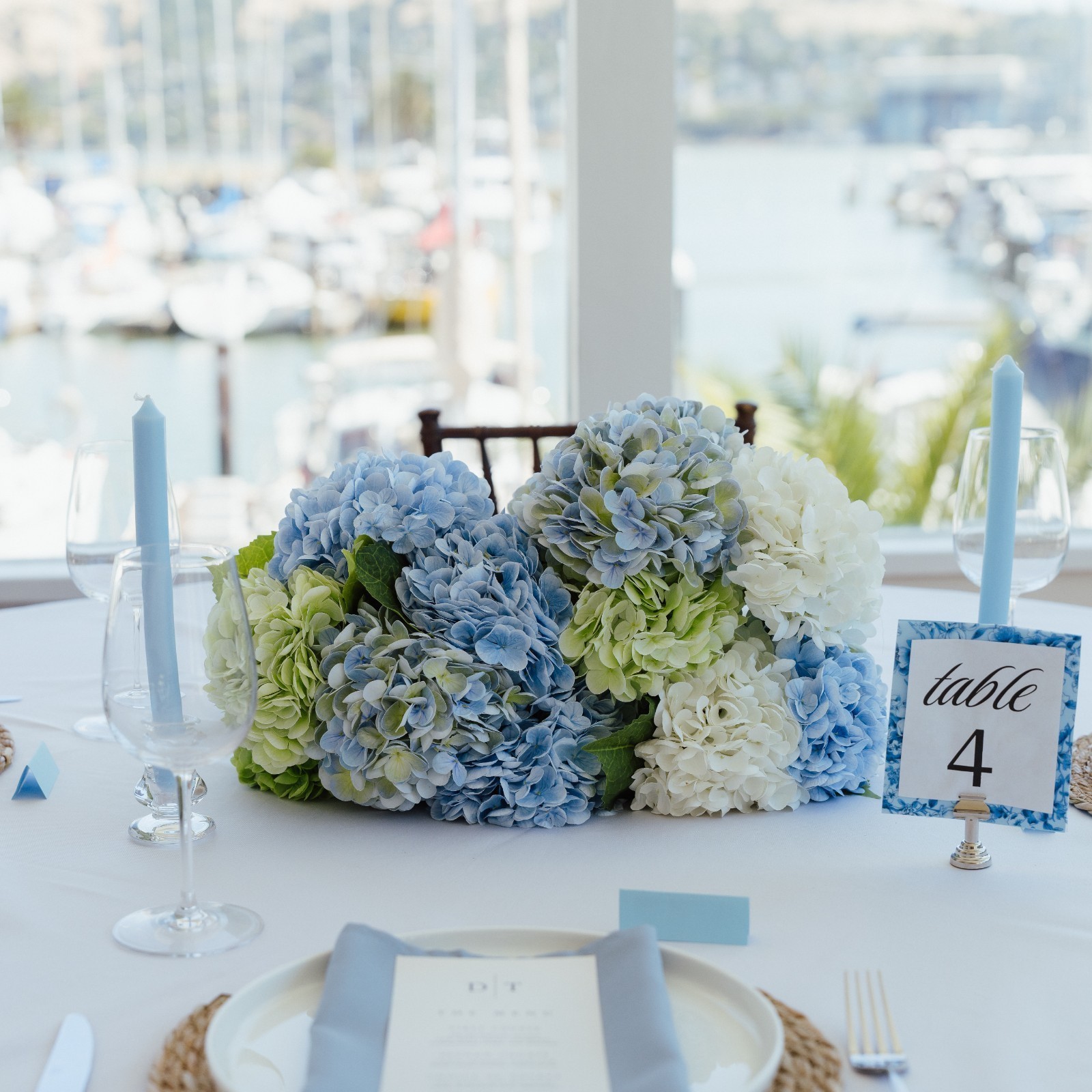 Marina Centerpiece (Vaseless)