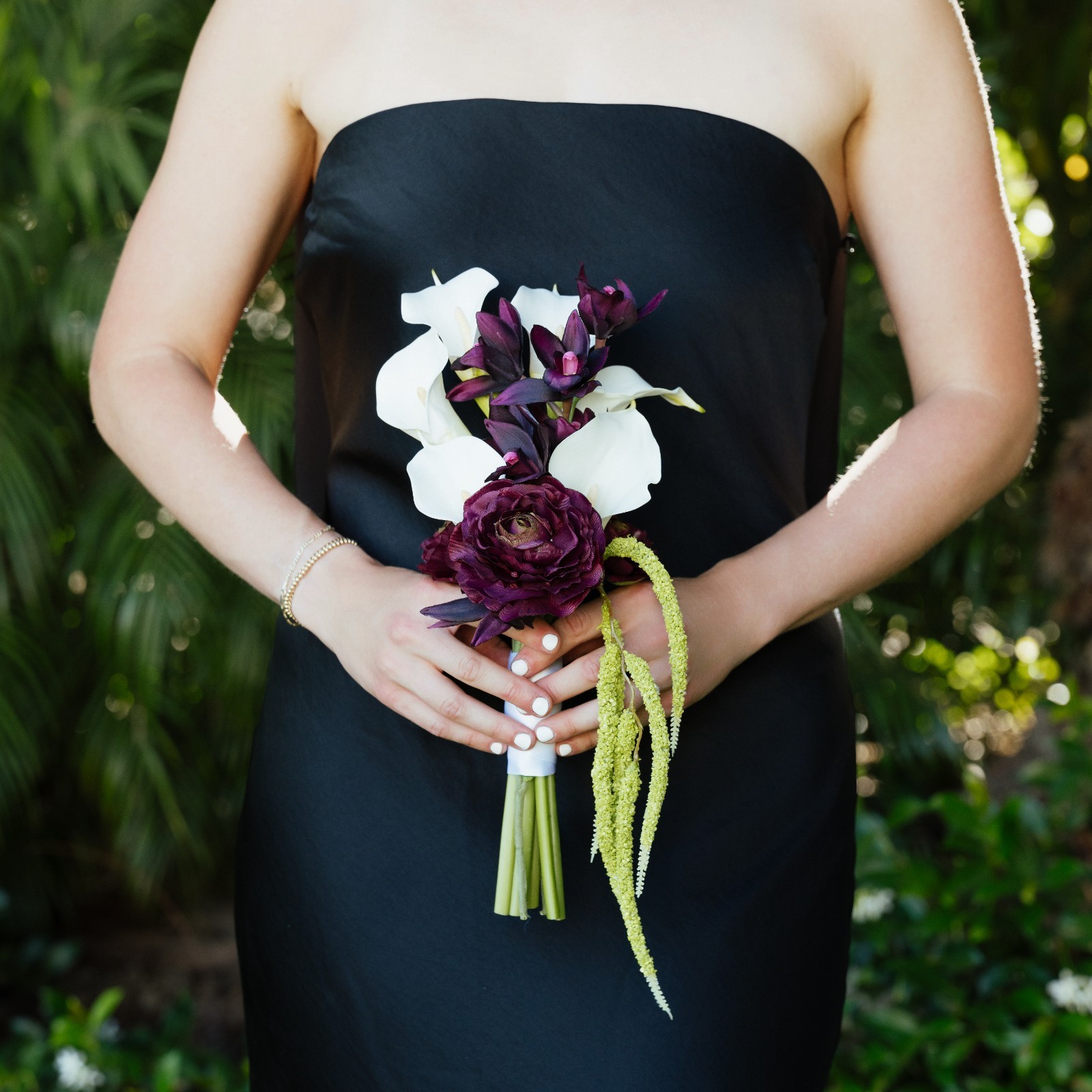 Moody Bridesmaid Bouquet